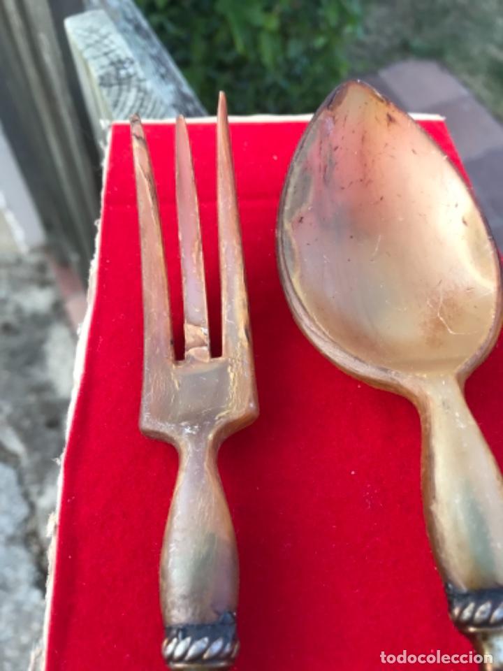 Antig&uuml;edades: Cubiertos de Asta - Foto 1