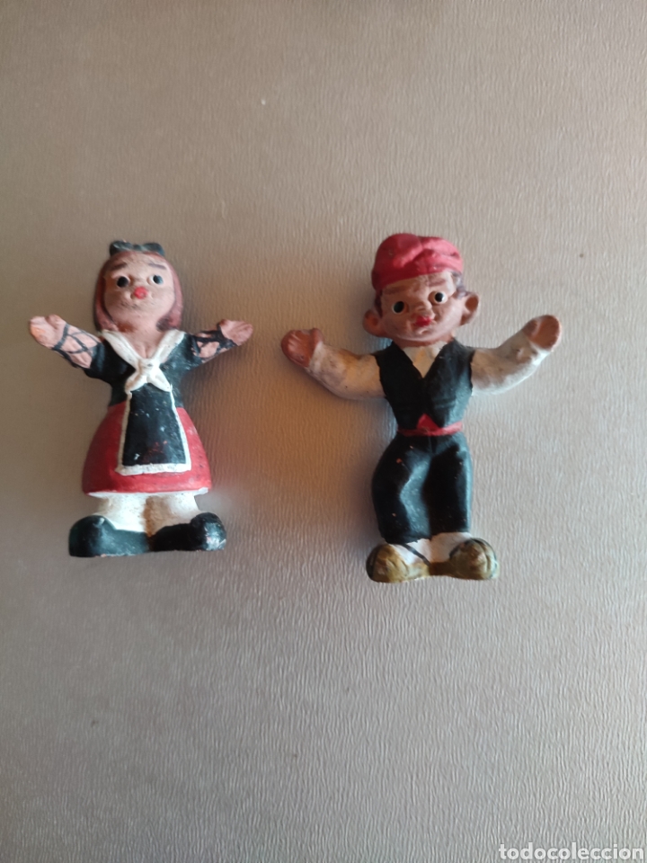 Antig&uuml;edades: 2 Figuritas alborox folcklore Catal&aacute;n - Foto 1