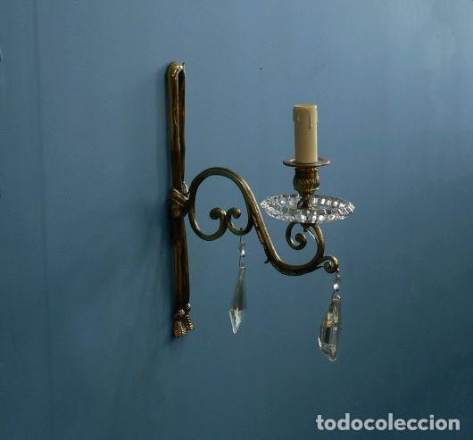 Antig&uuml;edades: PAREJA DE APLIQUES BRONCE BASE CORD&Oacute;N - Foto 2