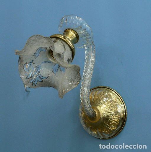 Antig&uuml;edades: APLIQUE CRISTAL CON TULIPA - Foto 1