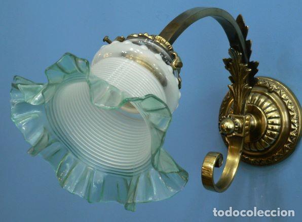 Antig&uuml;edades: APLIQUE MODERNISTA TULIPA VERDE - Foto 2