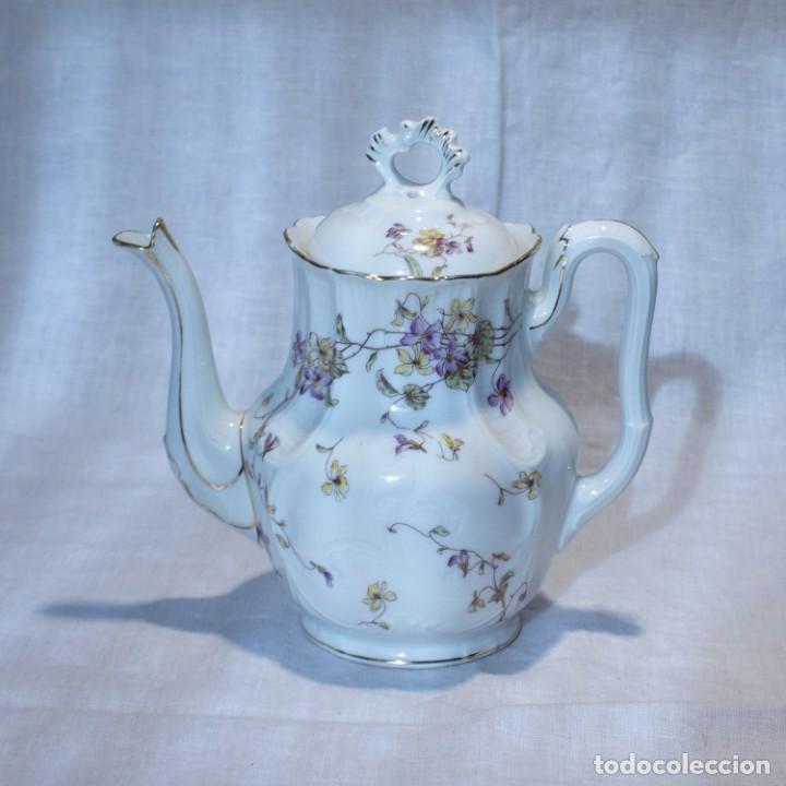 Antig&uuml;edades: Cafetera porcelana LIMOGES - Foto 1