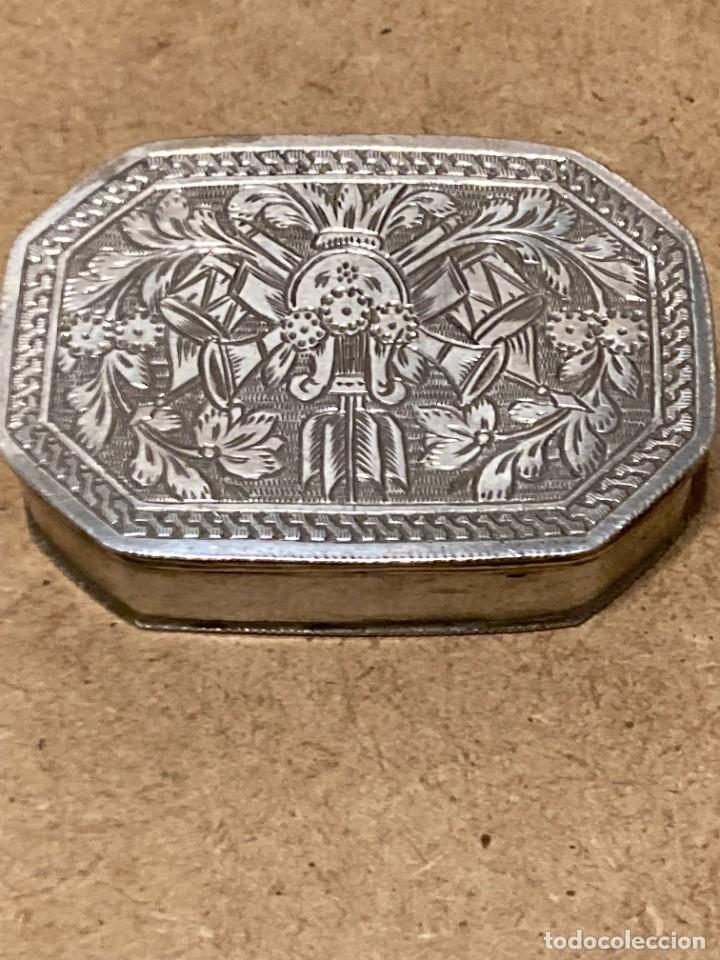 Antig&uuml;edades: Lote de 12 cajas de plata - Foto 15