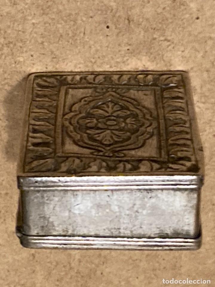 Antig&uuml;edades: Lote de 12 cajas de plata - Foto 46