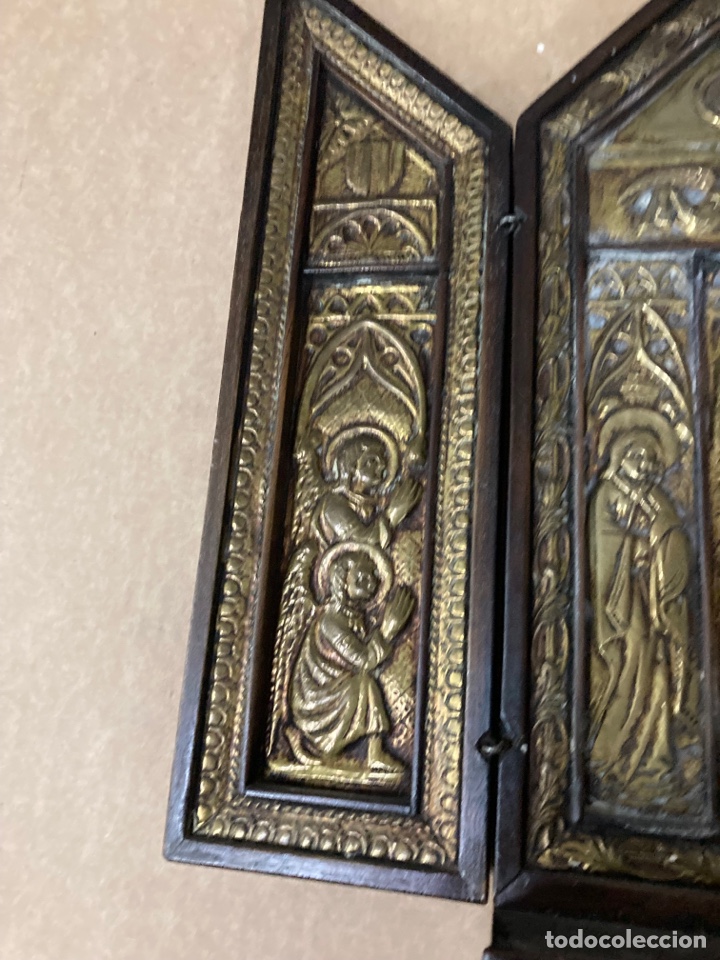 Antig&uuml;edades: Icono antiguo tr&iacute;ptico madera y bronce - Foto 3
