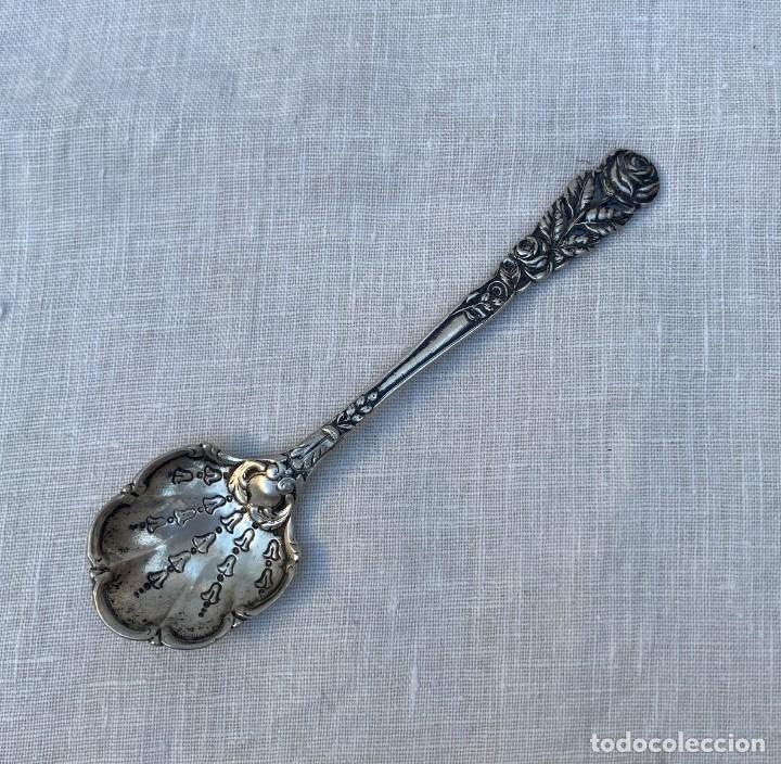 Antig&uuml;edades: Cucharilla plata - Foto 1