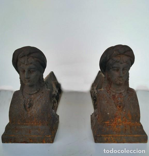 Antig&uuml;edades: Pareja de morillos con cara de mujer - Foto 1