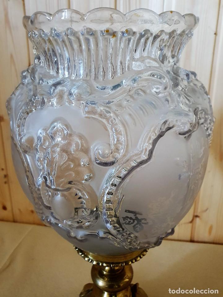 Antig&uuml;edades: LAMPARA DE SOBREMESA BRONCE LATON - Foto 3