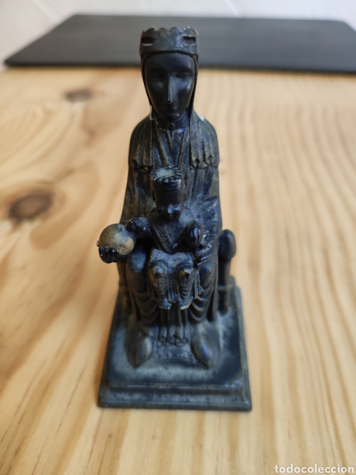 Antig&uuml;edades: Talla Virgen Montserrat - Foto 1