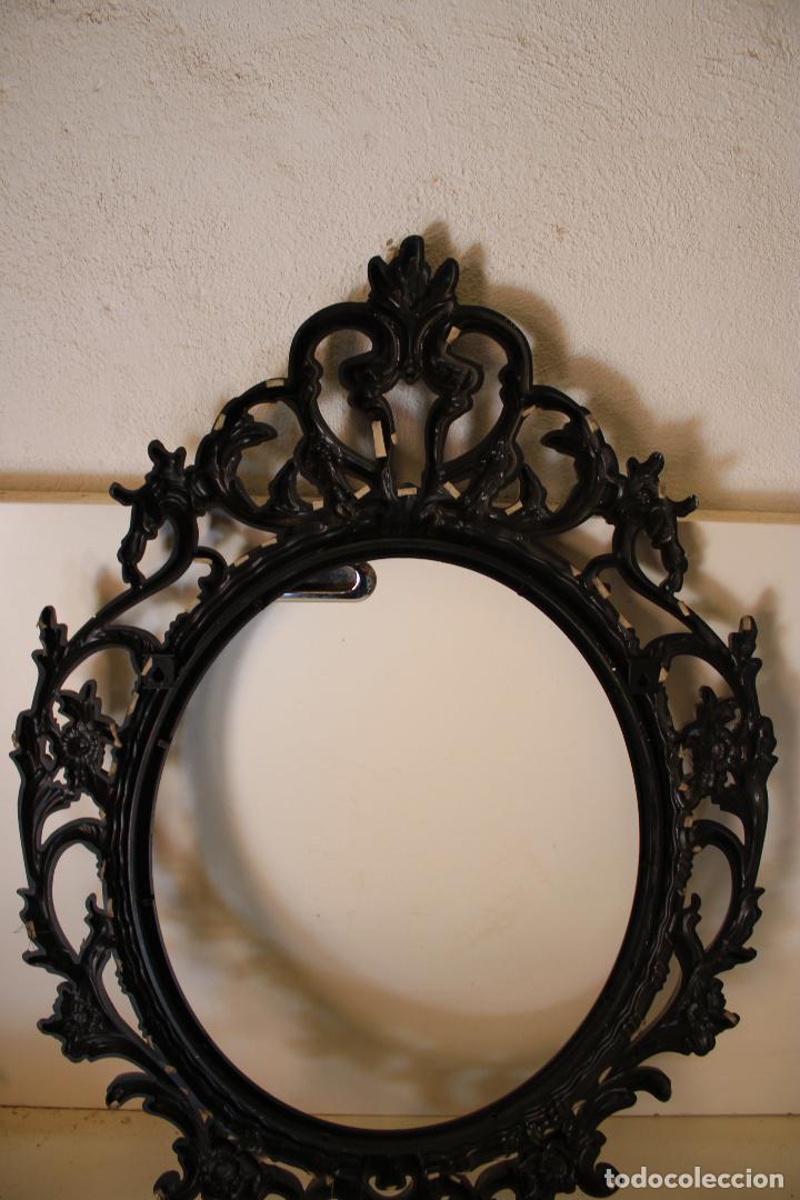 Antig&uuml;edades: marco ovalado negro - Foto 3