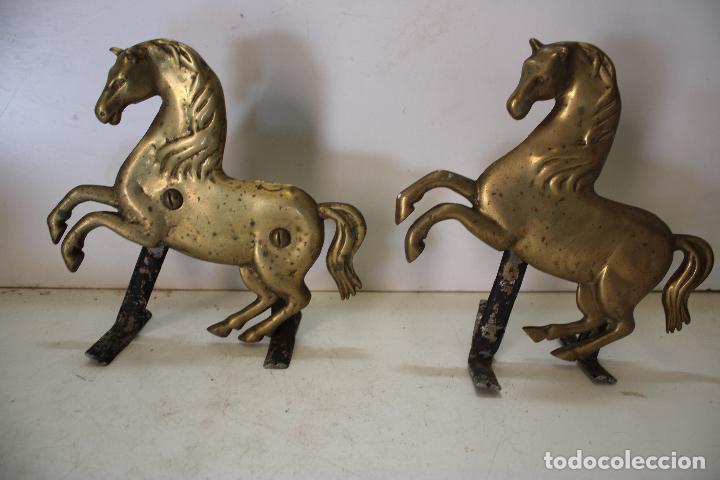 Antig&uuml;edades: 2 caballos de bronce - Foto 1