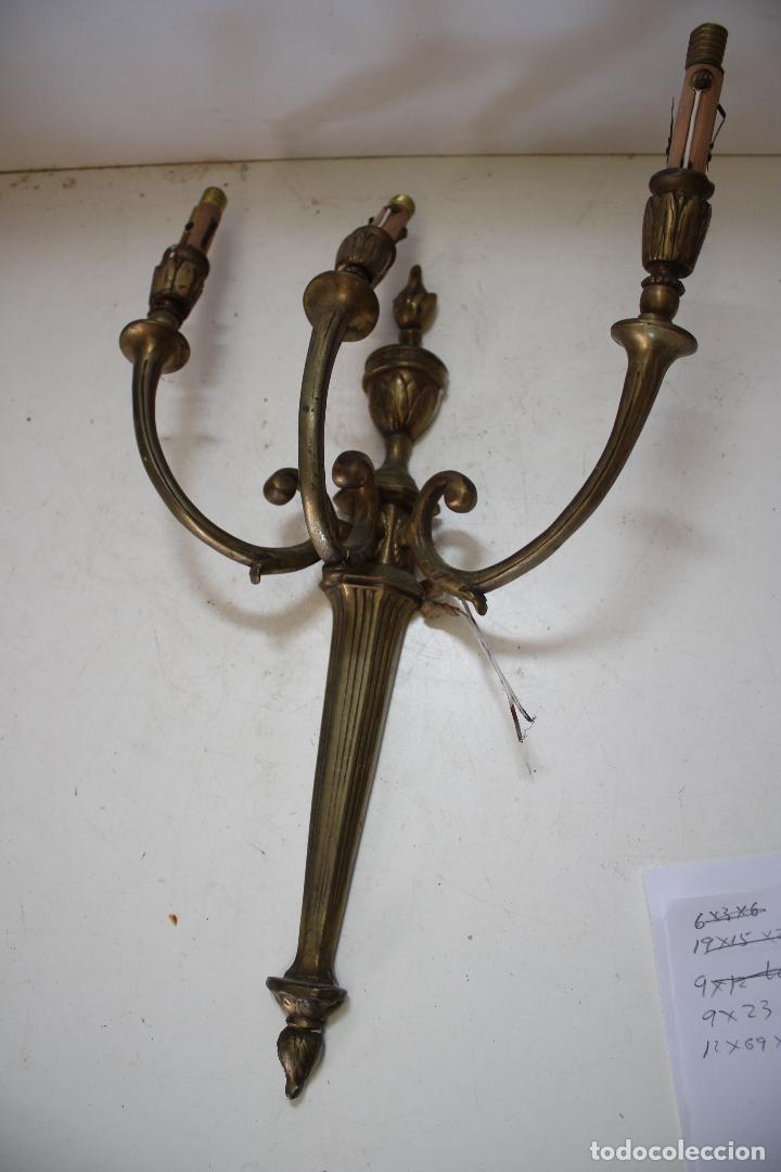 Antig&uuml;edades: aplique de bronce - Foto 2