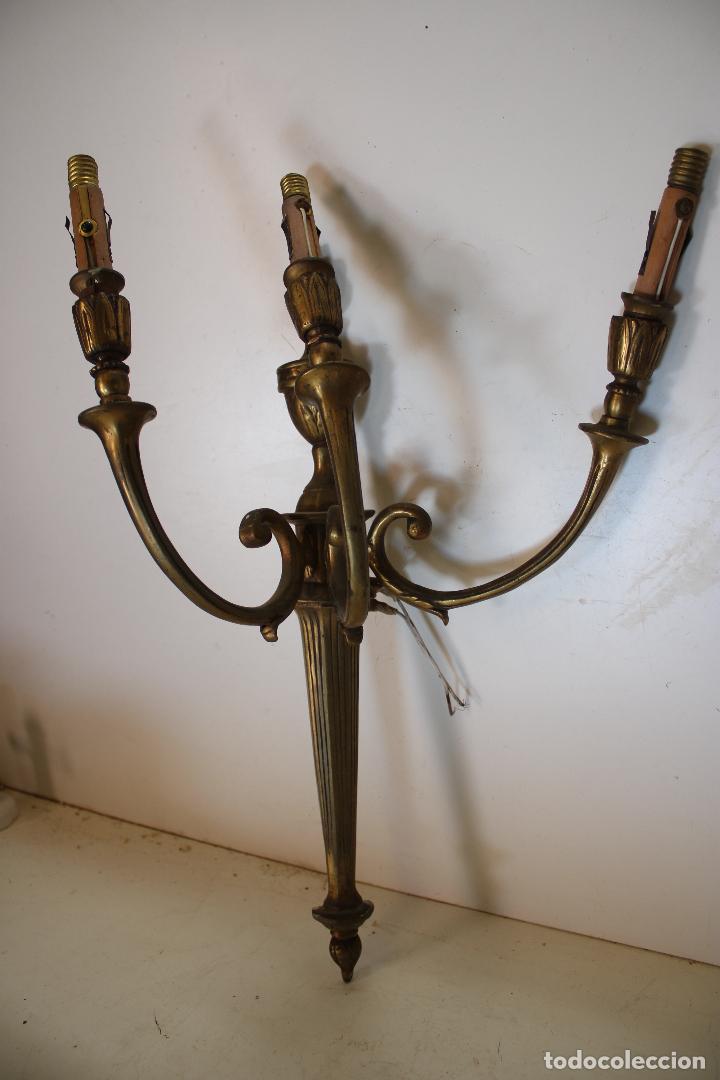 Antig&uuml;edades: aplique de bronce - Foto 5