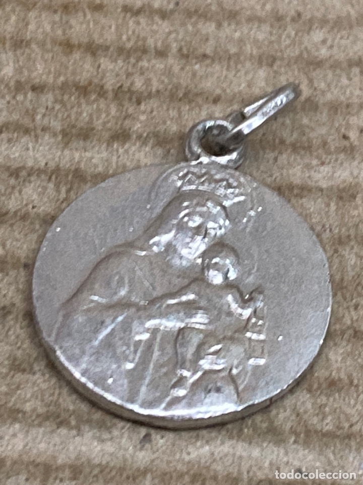 Antig&uuml;edades: Medalla de plata religiosa - Foto 1