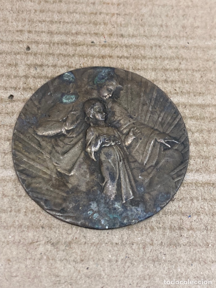 Antig&uuml;edades: Medalla de plata religiosa - Foto 1
