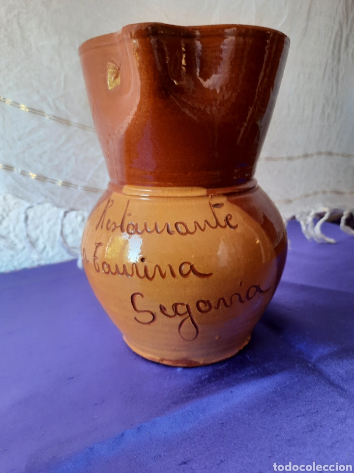 Antiquit&eacute;s: Antigua jarra barro castellano esmaltado Restaurante La Taurina Segovia.