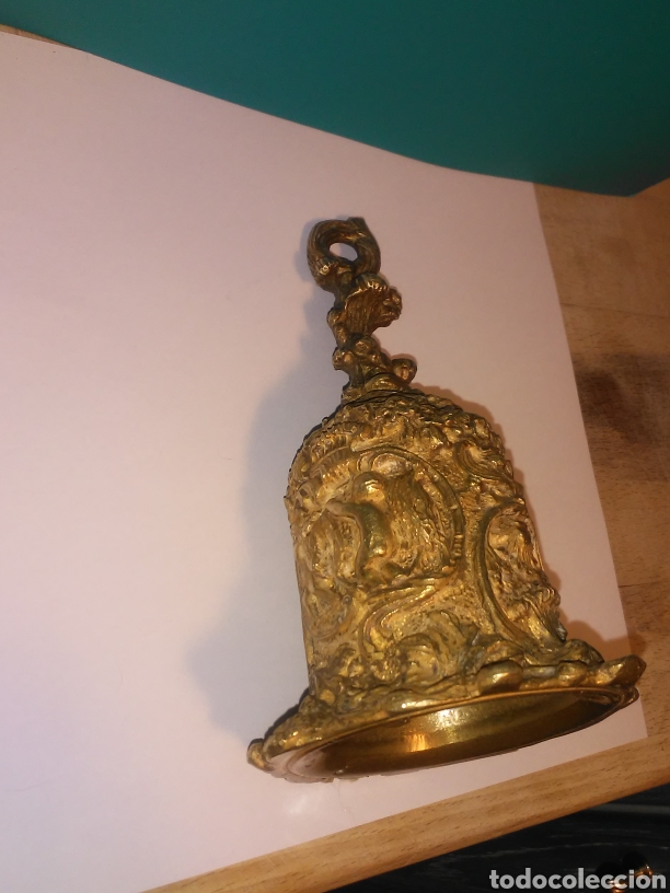 Antig&uuml;edades: magnifica campanilla de malinas cincelada - Foto 6