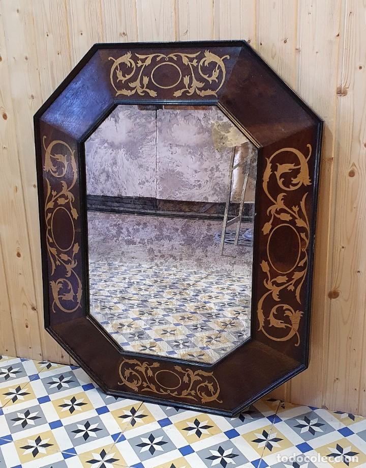 Antig&uuml;edades: ESPEJO ANTIGUO CON MARQUETERIA - Foto 1