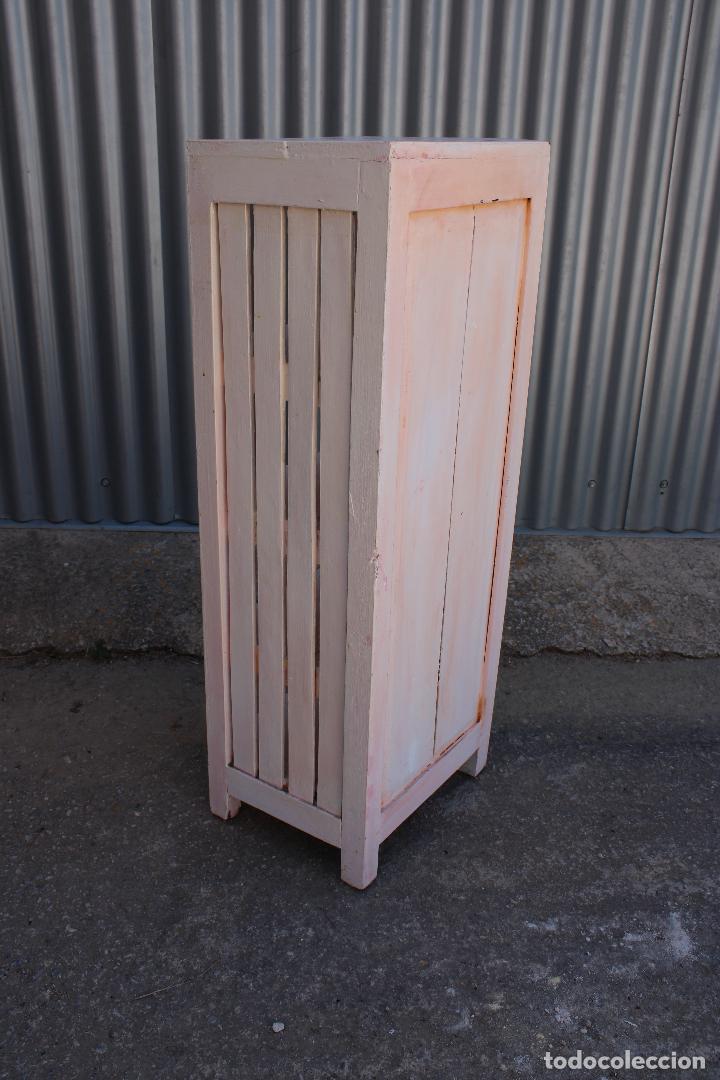 Antig&uuml;edades: mueble estante auxiliar de madera - Foto 3