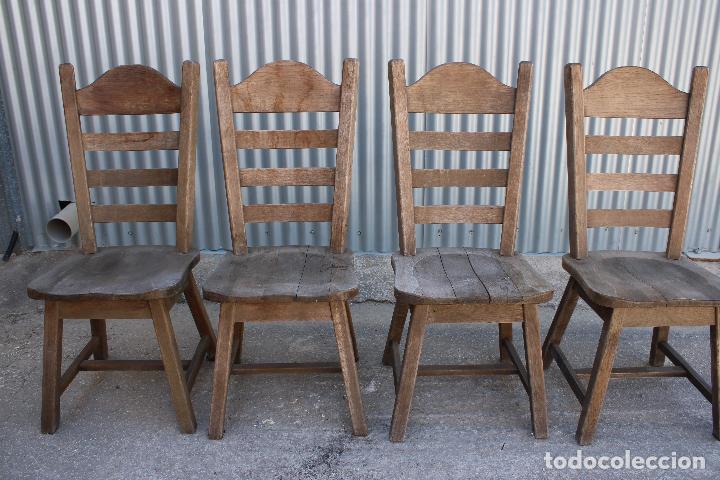Antig&uuml;edades: 4 sillas rusticas de madera maciza - Foto 4