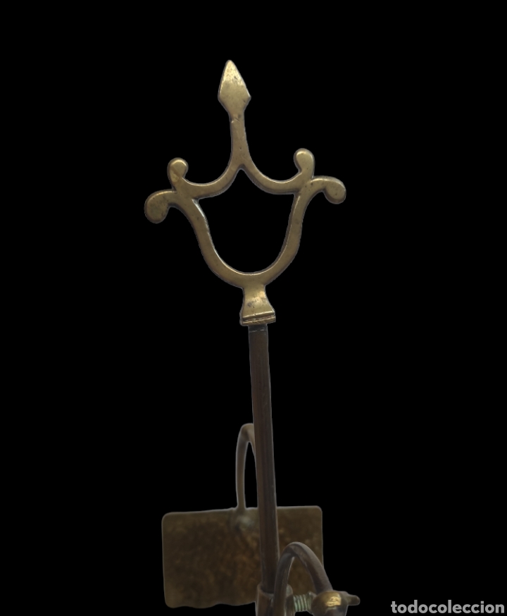 Antig&uuml;edades: Antigua lampara de aceite de bronce 56cm - Foto 4