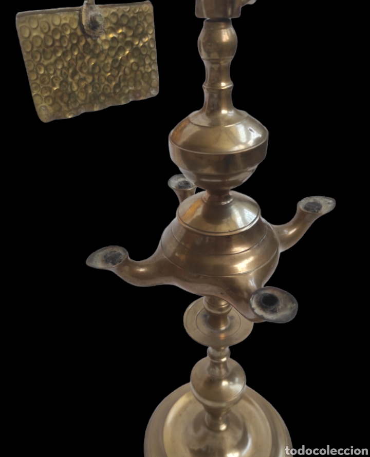 Antig&uuml;edades: Antigua lampara de aceite de bronce 56cm - Foto 6