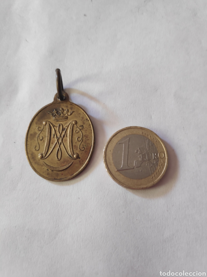 Antig&uuml;edades: Medalla de Isabel II - Foto 2
