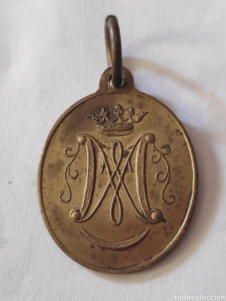 Antig&uuml;edades: Medalla de Isabel II - Foto 1
