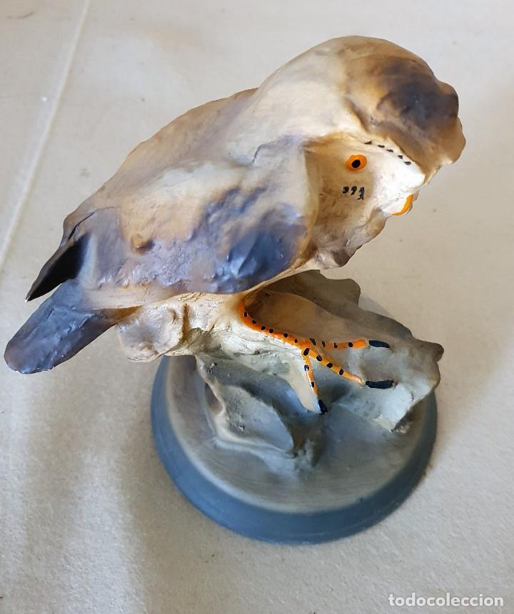 Antig&uuml;edades: FIGURA BUO DE RESINA - Foto 2