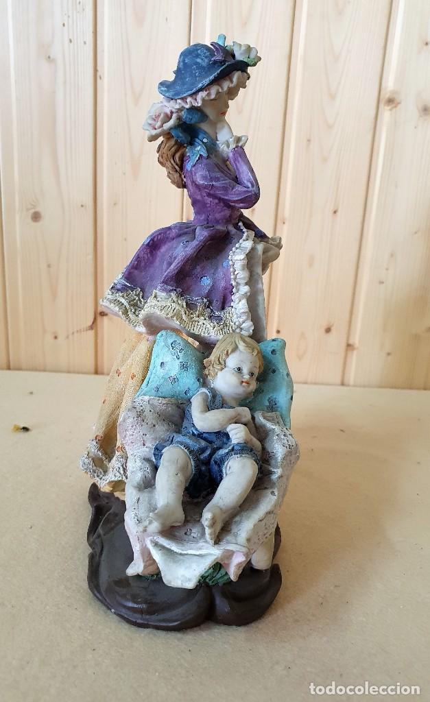 Antig&uuml;edades: FIGURA RESINA - Foto 3
