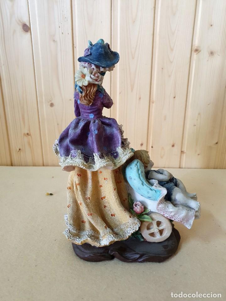 Antig&uuml;edades: FIGURA RESINA - Foto 4