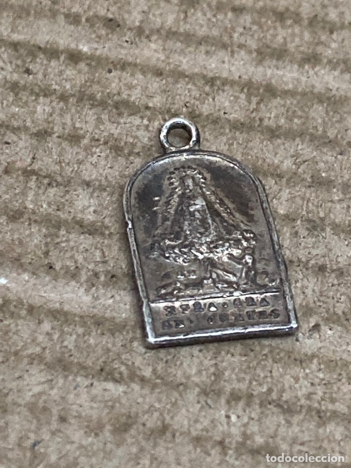 Antig&uuml;edades: Medalla de plata religiosa - Foto 1
