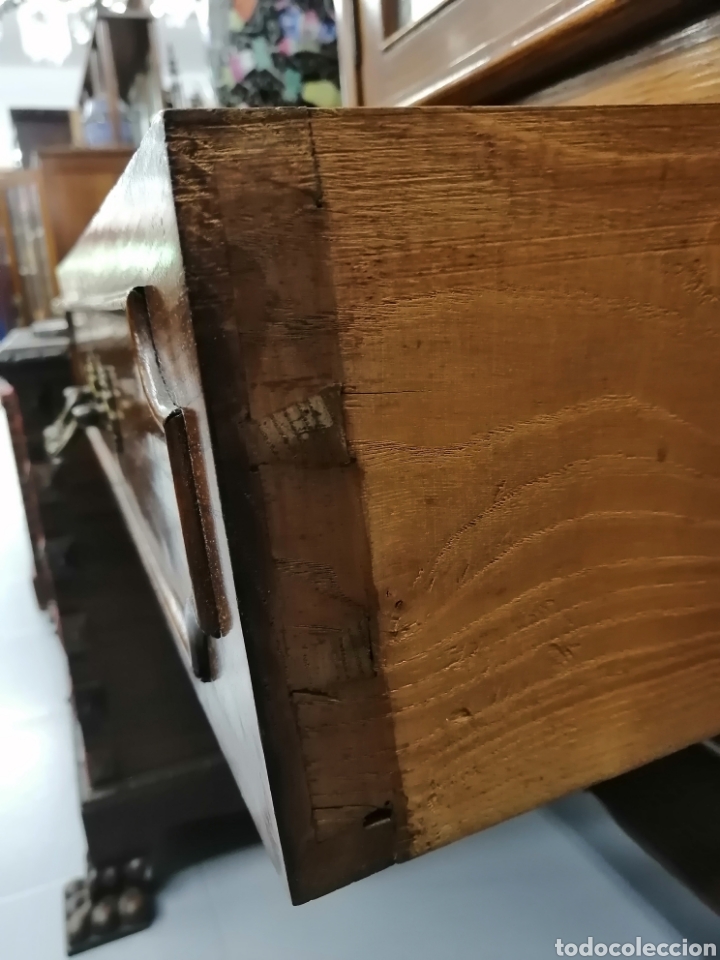 Antig&uuml;edades: Vitrina estilo Reina Ana - Foto 5