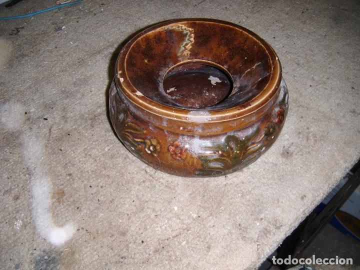 Antig&uuml;edades: Escupidera antigua - Foto 2