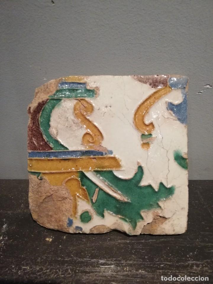 Antig&uuml;edades: AZULEJO DE ARISTA S. XVI - Foto 3