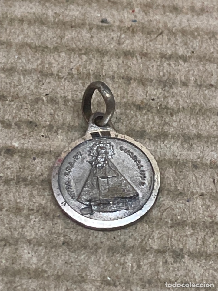 Antig&uuml;edades: Medalla de plata religiosa - Foto 1