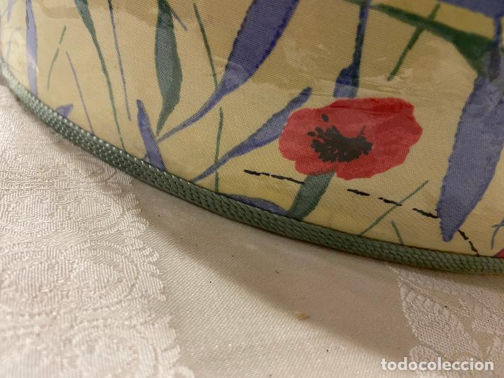 Antig&uuml;edades: C.51-Cintur&oacute;n de ceremonia en seda. Precintado Amapolas - Foto 3