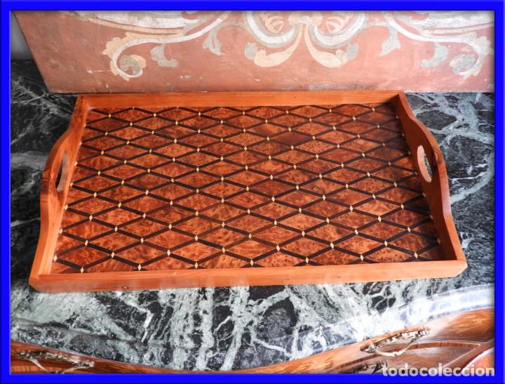 Antig&uuml;edades: BANDEJA DE MADERA DE TUYA O THUJA CON MARQUETERIA - Foto 1
