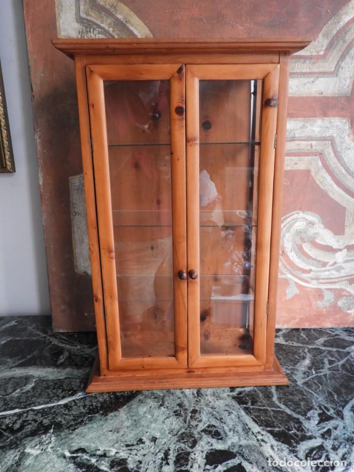 armario de madera para colgar con baldas de cri - Compra venta en  todocoleccion