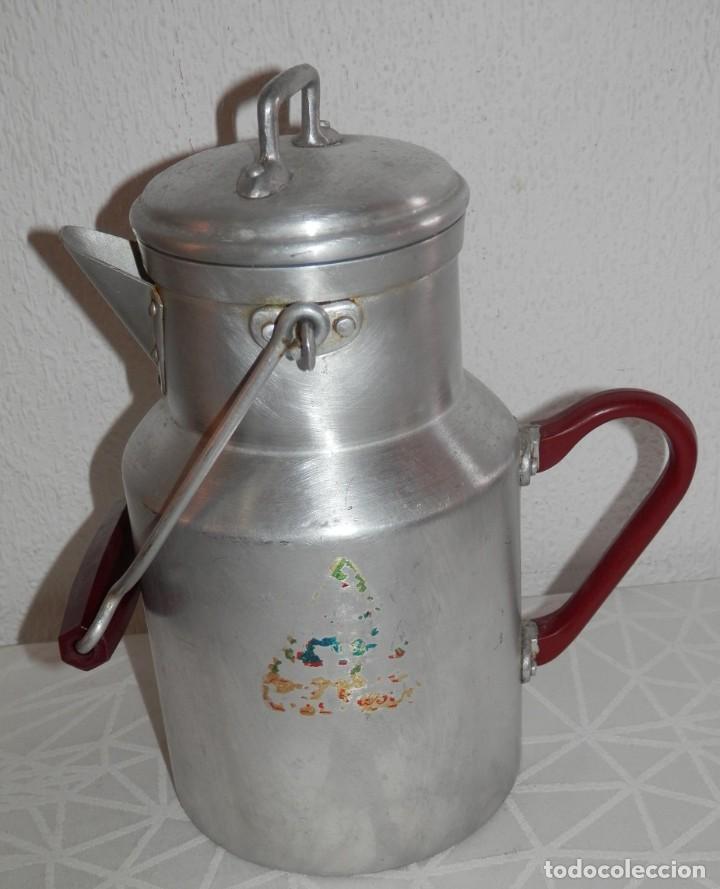 Antig&uuml;edades: ACEITERA DE LA HISPANO SUIZA - Foto 1