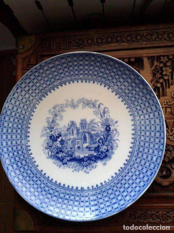 Antiquit&eacute;s: Plato azul antiguo stoneware