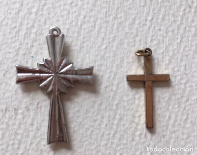 Antig&uuml;edades: Lote de dos crucifijos - Foto 2