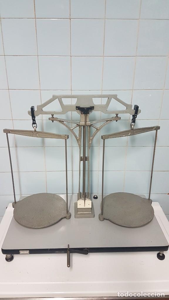 Antig&uuml;edades: BALANZA DE LABORATORIO COBOS DE PRECISI&Oacute;N - Foto 14