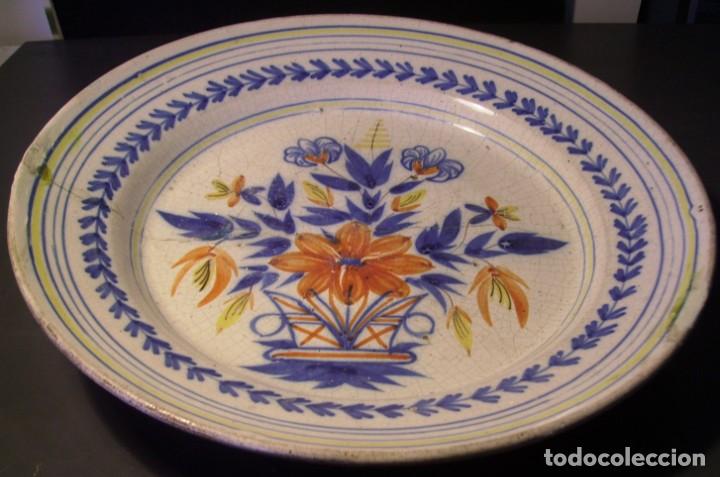 Antig&uuml;edades: ROTUNDO Y GRAN PLATO DE MANISES XIX - Foto 4