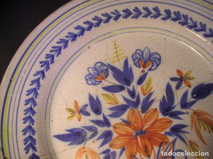 Antig&uuml;edades: ROTUNDO Y GRAN PLATO DE MANISES XIX - Foto 5