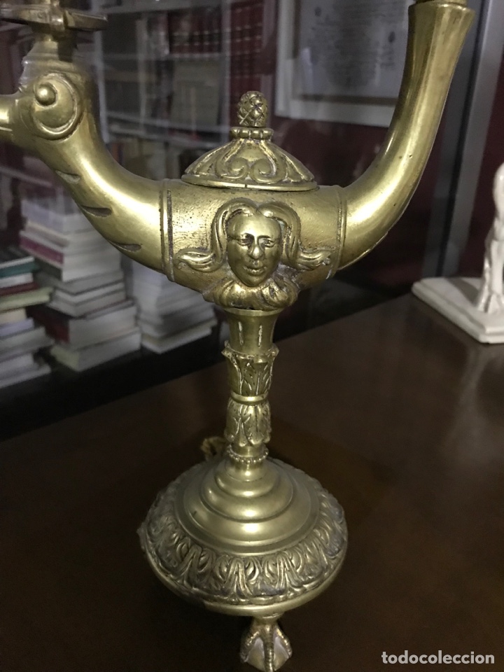 Antig&uuml;edades: Espectacular l&aacute;mpara de bronce - Foto 1