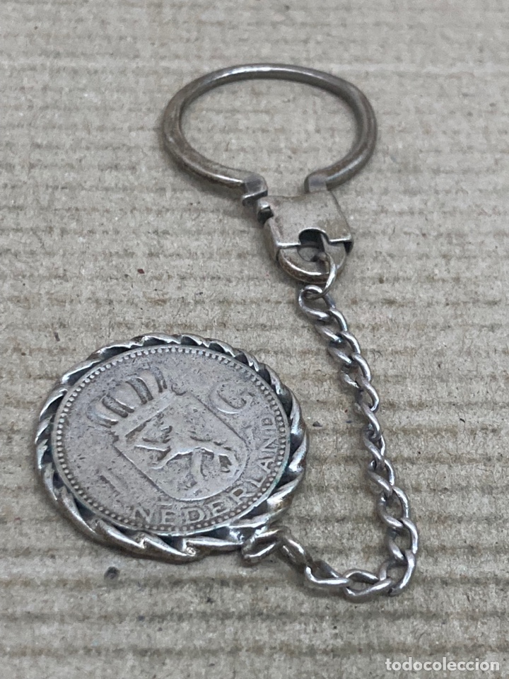 Antig&uuml;edades: Llavero de plata con moneda Nederland - Foto 2