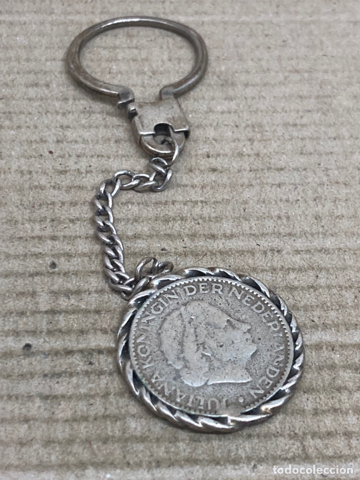 Antig&uuml;edades: Llavero de plata con moneda Nederland - Foto 1