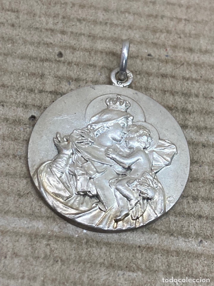 Antig&uuml;edades: Medalla de plata religiosa - Foto 1