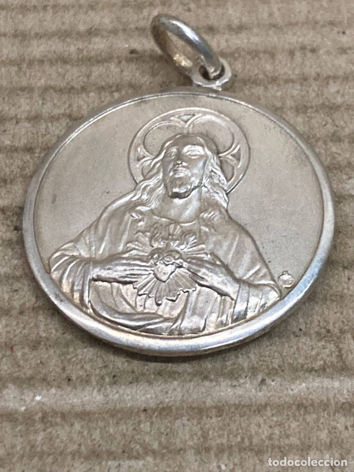 Antig&uuml;edades: Medalla de plata religiosa - Foto 2